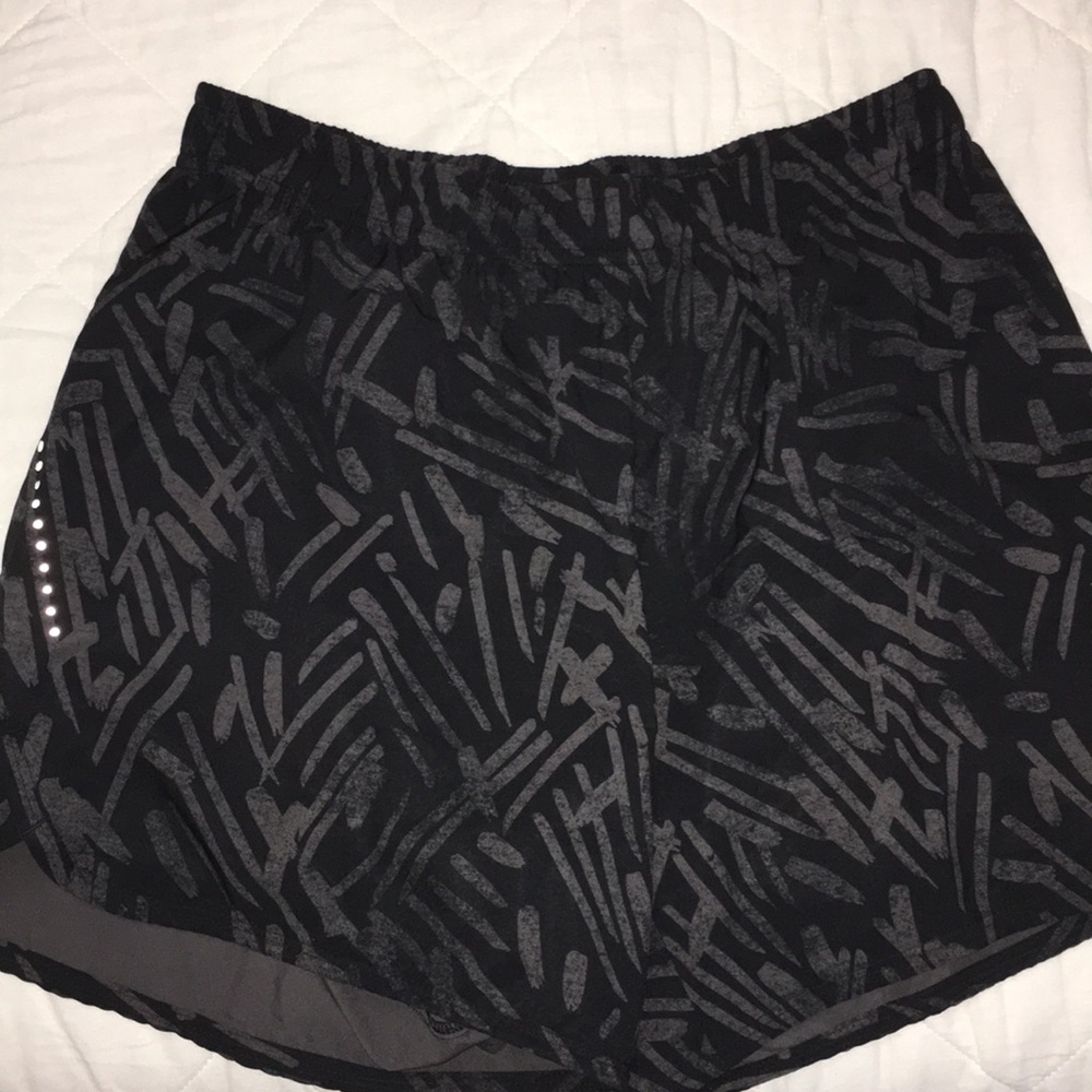 LIKE NEW ASICS shorts